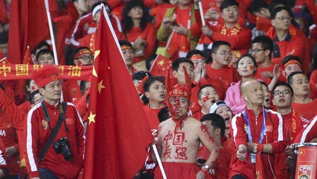 莱昂纳多·迪卡普里奥饰演法国75民兵之一的鲍勃·弗格森，一个“不知所措”的糙汉父亲。