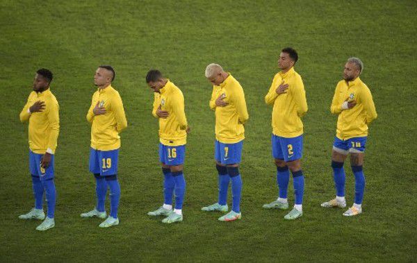 2026-03-02 2026中国电影票房破100亿!